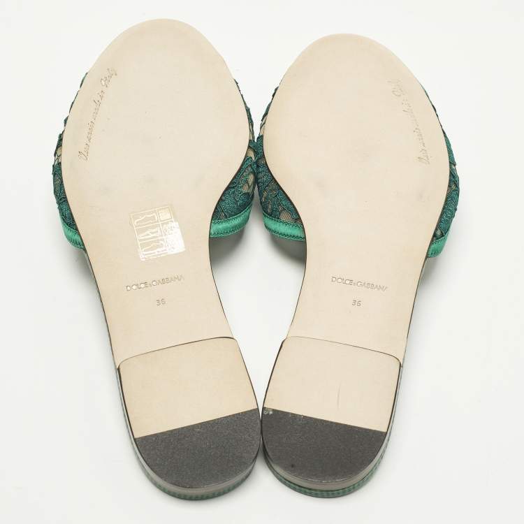 Pre Owned Dolce & Gabbana Bianca Size 36 Green Lace and Satin Flat Slide