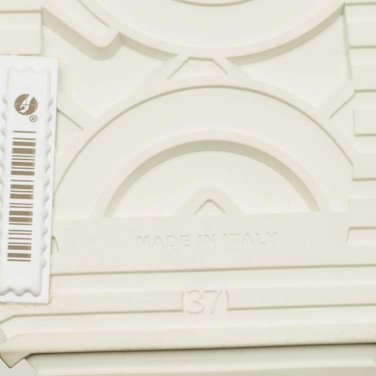 Pre Owned Dolce & Gabbana NS1 Size 37 White/Silver Fabric and Leather Low Top Sneakers