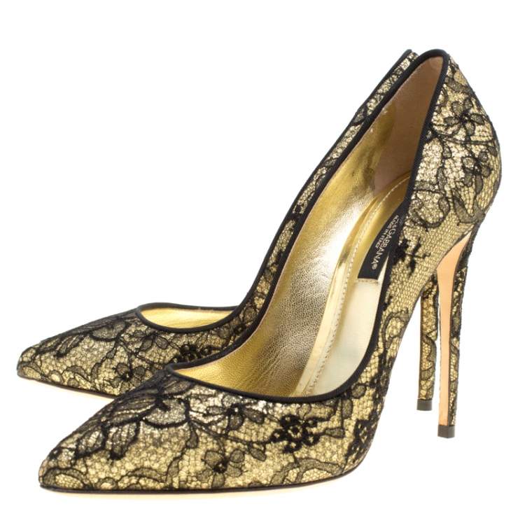 Pre Owned Dolce & Gabbana Metallic Gold Glitter and Black Chantilly Lace Pointed Toe Pumps Size 36
