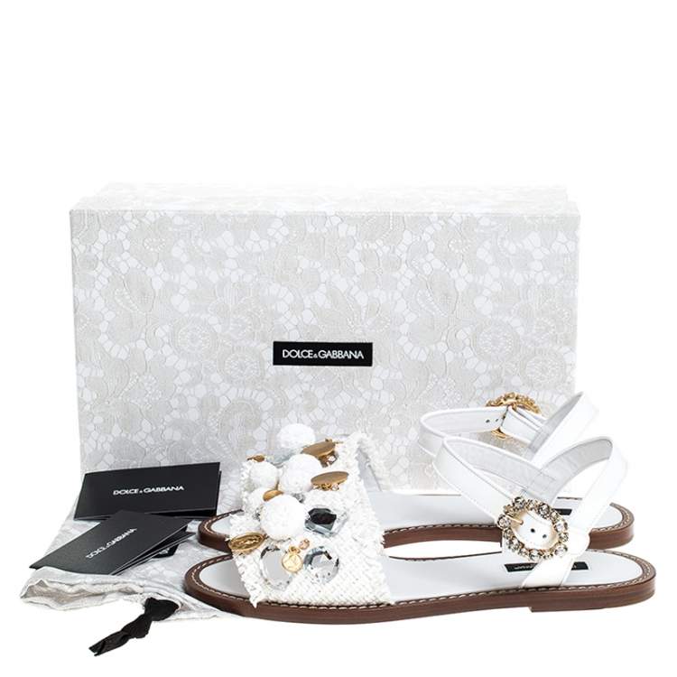 Pre Owned Dolce & Gabbana White Patent Leather And Raffia Pom Pom Crystal Embellished Flat Sandals Size 37.5