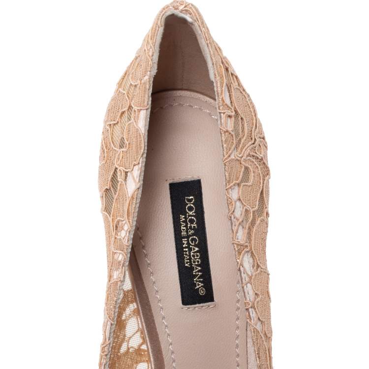 Pre Owned Dolce & Gabbana Beige Lace Jeweled Embellishment Pointed Toe Pumps Size 36