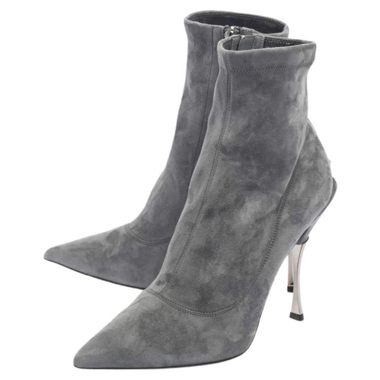 Pre Owned Dolce & Gabbana Grey Suede Pointed Toe Booties Size 40