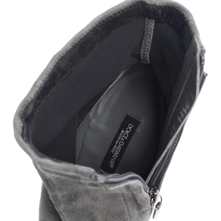 Pre Owned Dolce & Gabbana Grey Suede Pointed Toe Booties Size 39