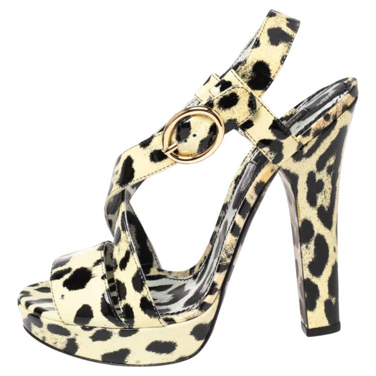 Pre Owned Dolce & Gabbana Cream-Black Patent Leather Ankle Strap Platform Sandals Size 41