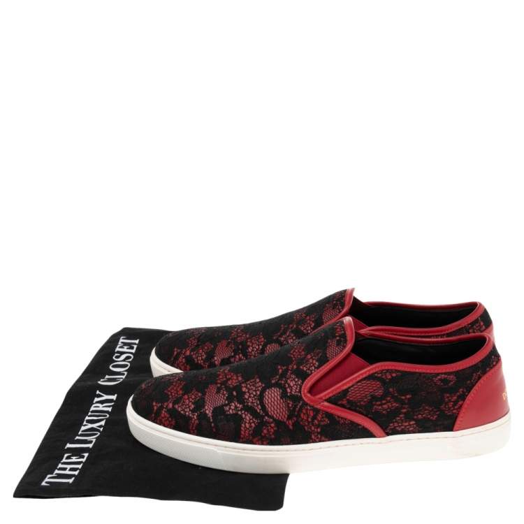مملوكة مسبقًا Dolce & Gabbana Black/Red Lace And Leather Slip On Sneakers Size 40