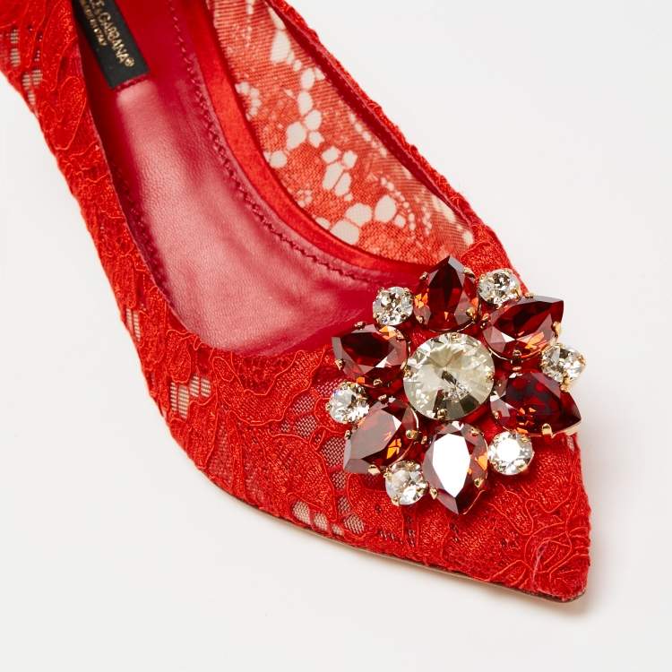 Pre Owned Dolce & Gabbana Red Lace Bellucci Pointed-Toe Pumps Size 39