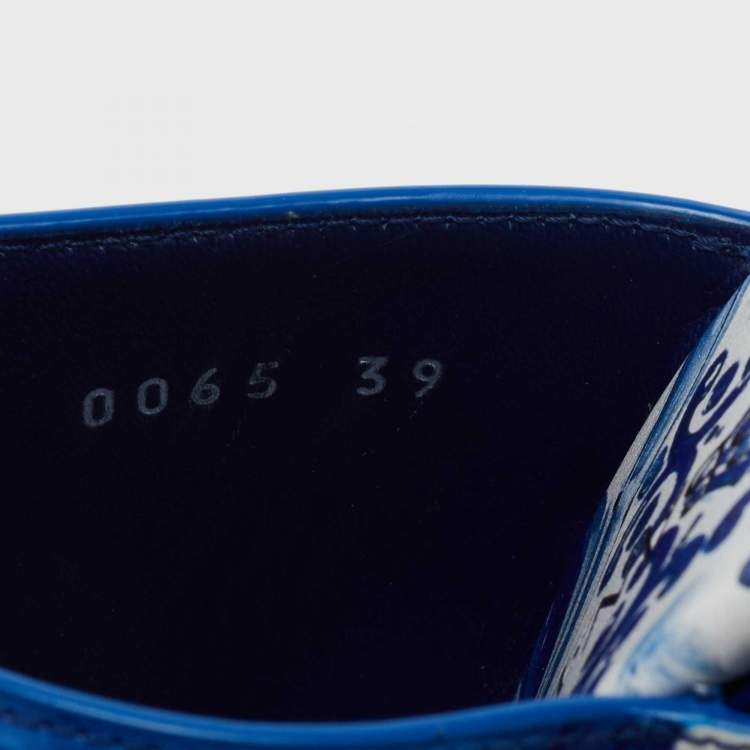 Pre Owned Dolce & Gabbana Blue Majolica-Print Polished Calfskin Clogs Size 39