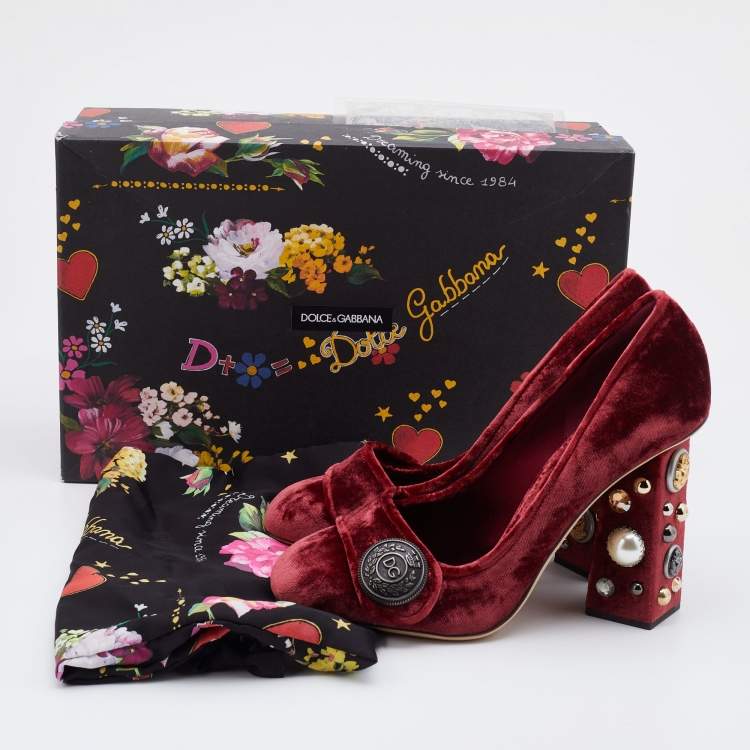 Pre Owned Dolce & Gabbana Red Velvet Jackie Embellished Block Heel Pumps Size 38.5