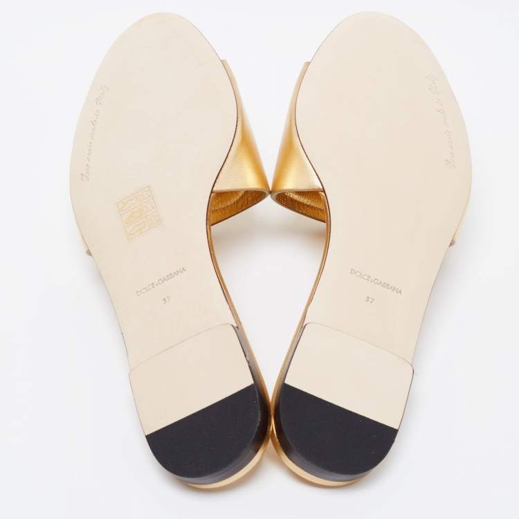 Pre Owned Dolce & Gabbana Gold Leather Logo Flat Slides Size 37