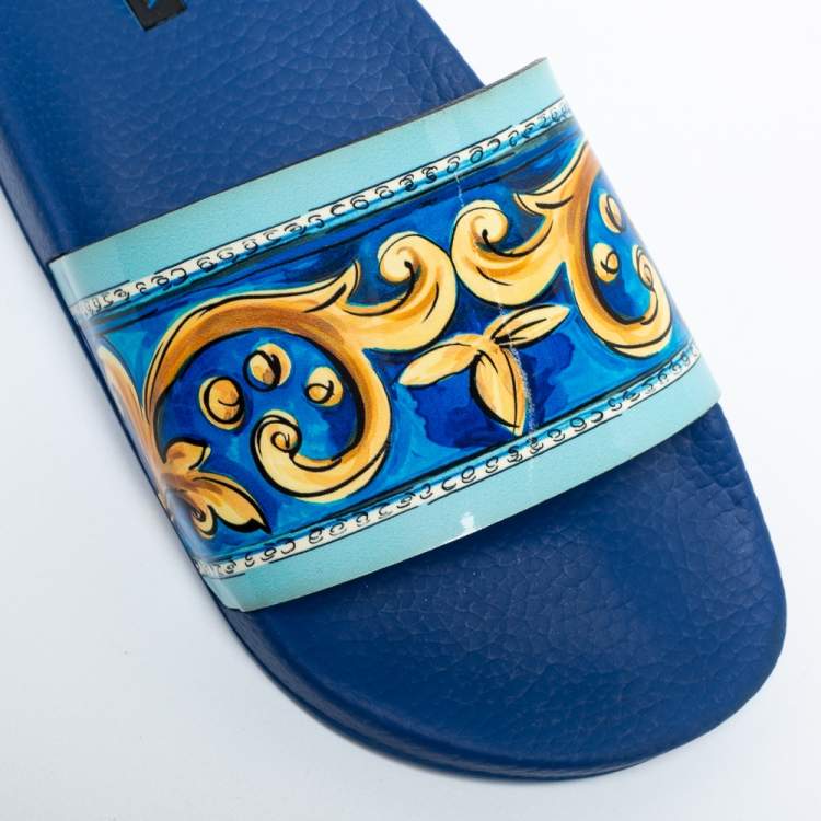 Pre Owned Dolce & Gabbana Tricolor Majolica Print Patent Leather Slides Size 39