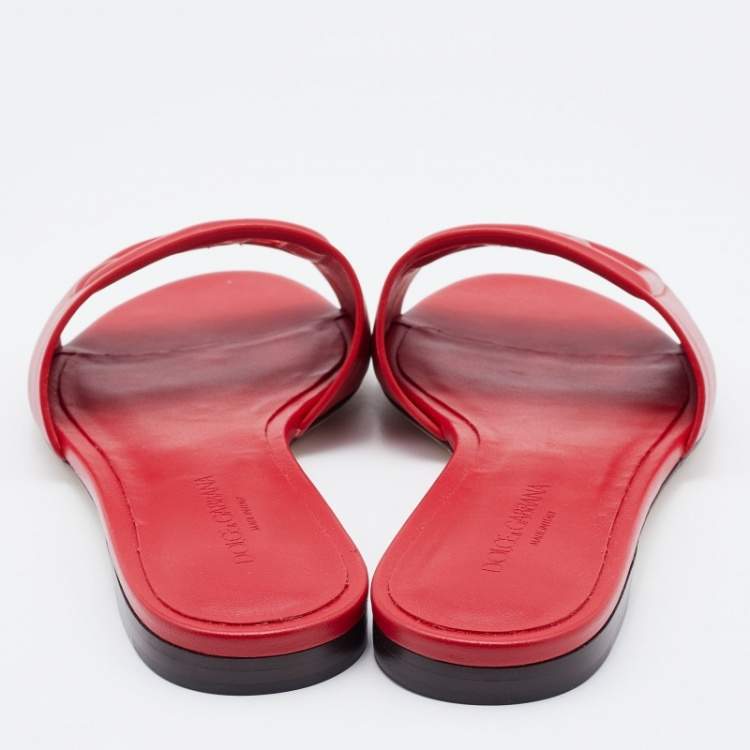 Pre Owned Dolce & Gabbana Red Leather Cut Out Flat Slides Size 37