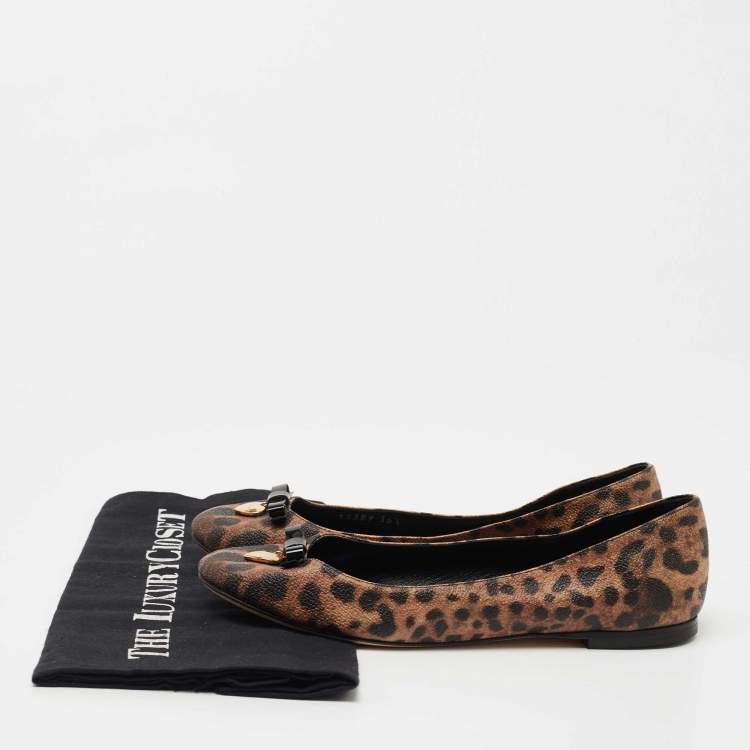 Pre Owned Dolce & Gabbana Brown/Black Leopard Print Coated Canvas Ballet Flats Size 36.5