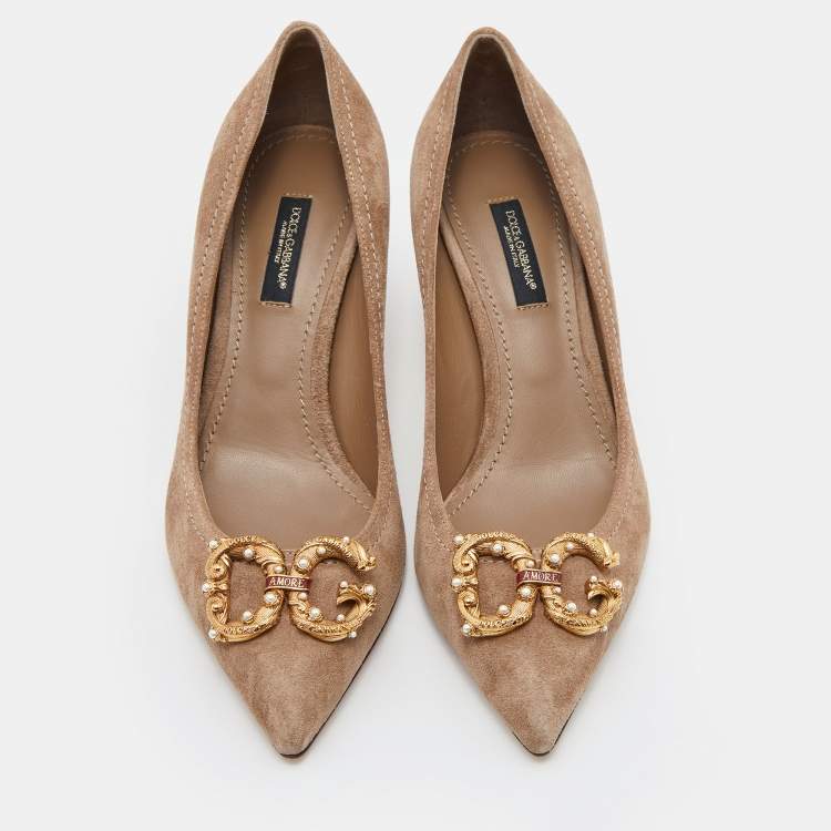مملوكة مسبقًا Dolce & Gabbana Light Brown Suede DG Amore Pointed Toe Pumps Size 36