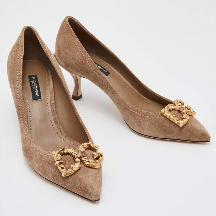 مملوكة مسبقًا Dolce & Gabbana Light Brown Suede DG Amore Pointed Toe Pumps Size 36
