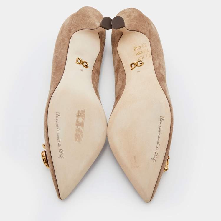 مملوكة مسبقًا Dolce & Gabbana Light Brown Suede DG Amore Pointed Toe Pumps Size 36