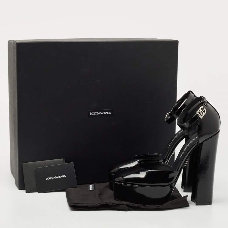 Pre Owned Dolce & Gabbana Black Patent Leather Logo Plaque Platfrom Pumps Size 39.5