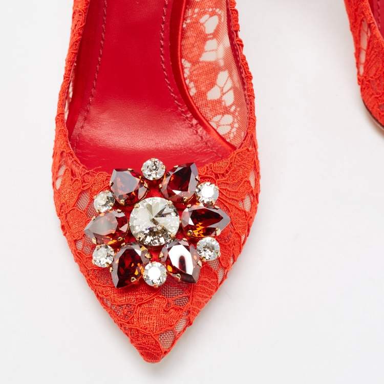 Pre Owned Dolce & Gabbana Red Lace Bellucci Pumps Size 40.5