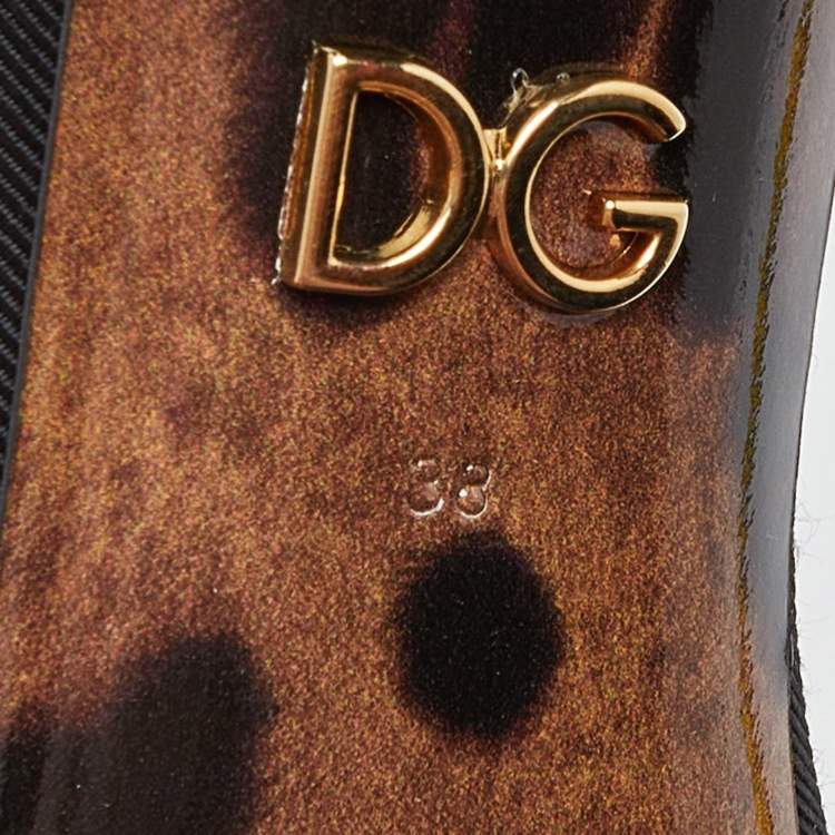 Pre Owned Dolce & Gabbana Beige/Black Leopard Print Canvas and Satin Rose Applique Ankle Strap Sandals Size 38