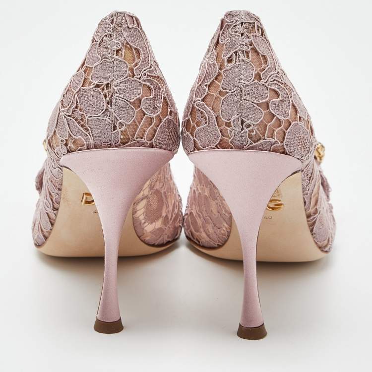 Pre Owned Dolce & Gabbana Lilac Lace Crystal Embellishment Pointed Toe Pumps Size 40