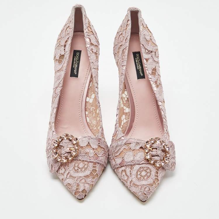 Pre Owned Dolce & Gabbana Lilac Lace Crystal Embellishment Pointed Toe Pumps Size 41