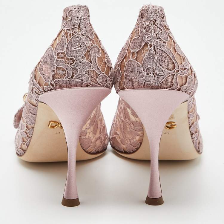 Pre Owned Dolce & Gabbana Lilac Lace Crystal Embellishment Pointed Toe Pumps Size 41