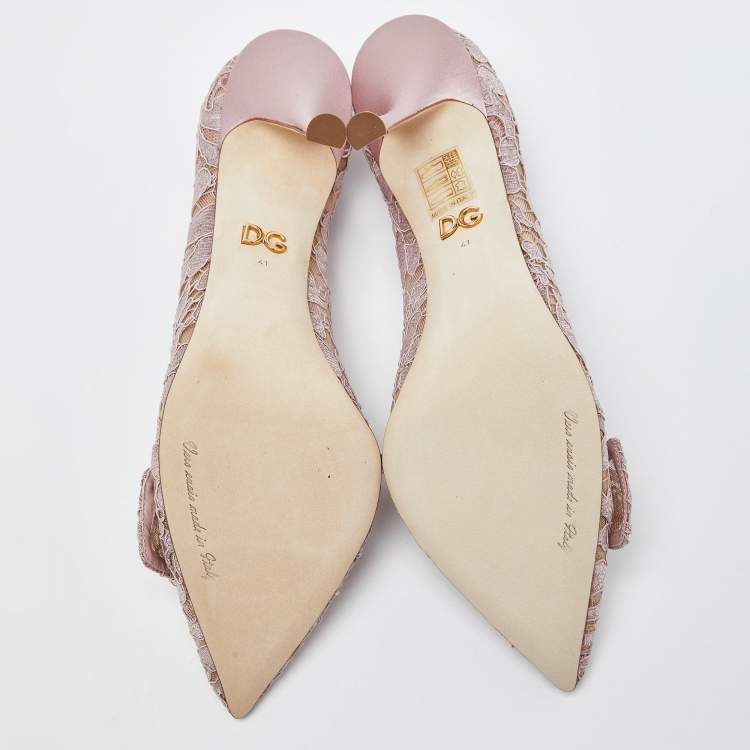 Pre Owned Dolce & Gabbana Lilac Lace Crystal Embellishment Pointed Toe Pumps Size 41