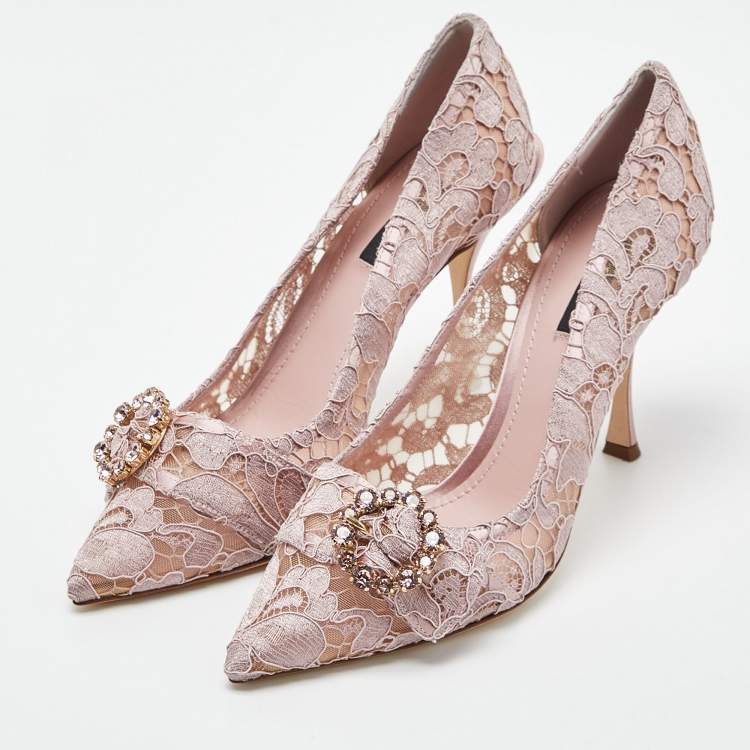 Pre Owned Dolce & Gabbana Lilac Lace Crystal Embellishment Pointed Toe Pumps Size 39