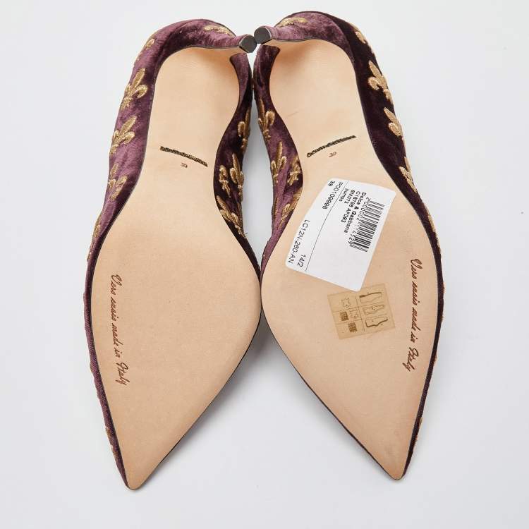 Pre Owned Dolce & Gabbana Burgundy Velvet Embroidered Lily Pointed Toe Pumps Size 39