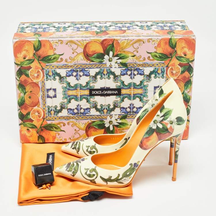 Pre Owned Dolce & Gabbana Tricolor Printed Patent Leather Pointed Toe Pumps Size 37.5