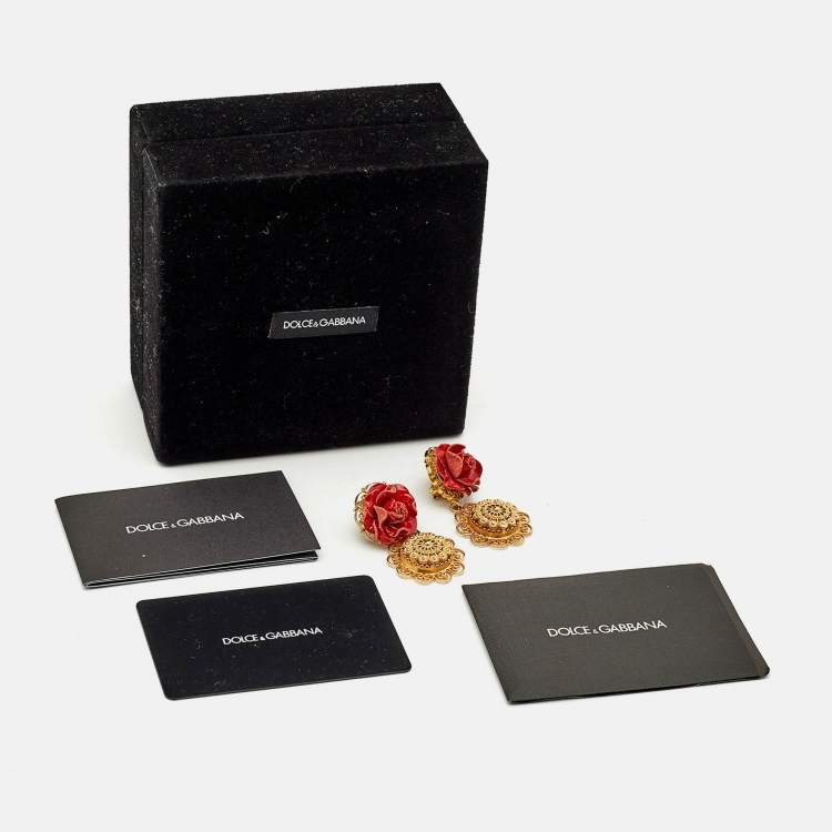 Pre Owned Dolce & Gabbana Rose Patent Leather Clip-On Earrings 