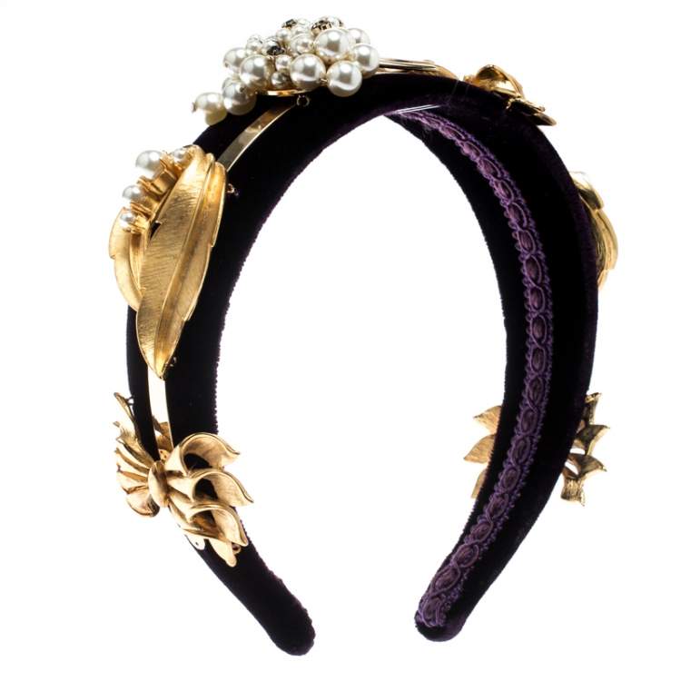 مملوكة مسبقًا Dolce & Gabbana Purple Velvet Faux Pearl Embellished Gold Tone Headband