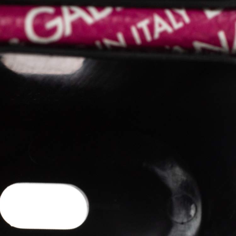 مملوكة مسبقًا Dolce & Gabbana Fuchsia/White Printed Leather Airpods Case