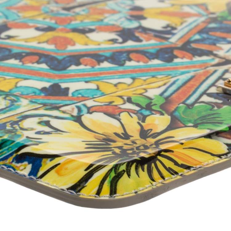 مملوكة مسبقًا Dolce & Gabbana Multicolor Majolica Print Patent Leather P2 Tablet Case