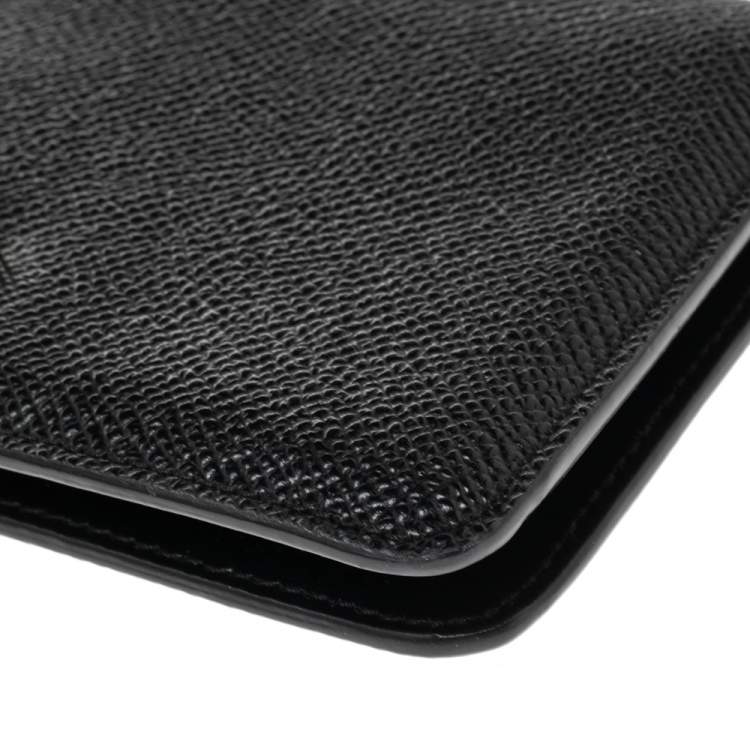 Pre Owned Dolce & Gabbana Black Leather iPhone X Chain Case 