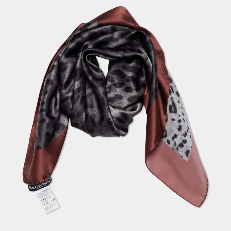 Pre Owned Dolce & Gabbana Grey Leopard Print Silk Satin Scarf