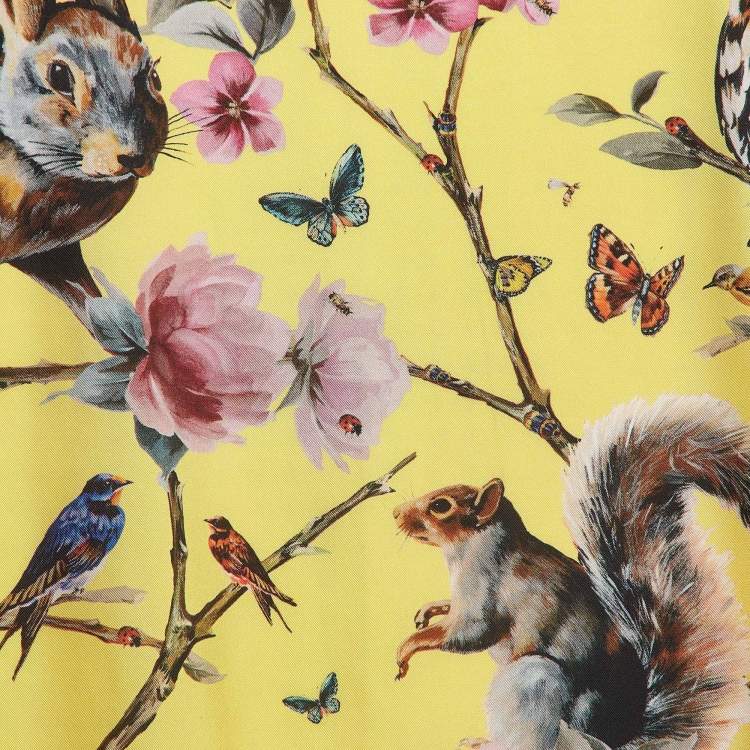 مملوكة مسبقًا Dolce & Gabbana Yellow Enchanted Forest Print Silk Square Scarf