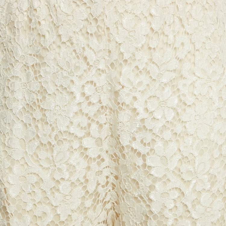 Pre Owned Dolce & Gabbana White Lace Shorts S
