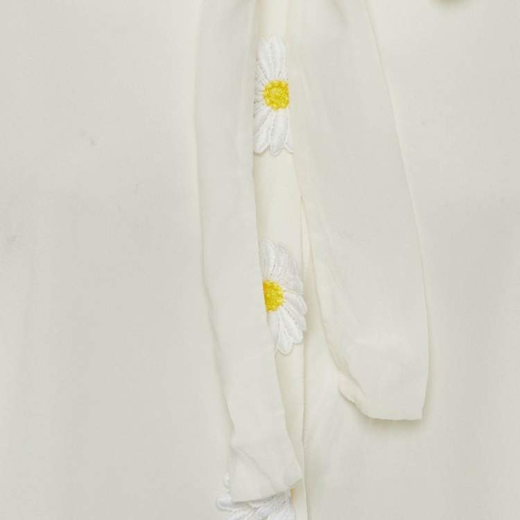 مملوكة مسبقًا Dolce & Gabbana Off White Silk Daisy Appliqued Blouse M