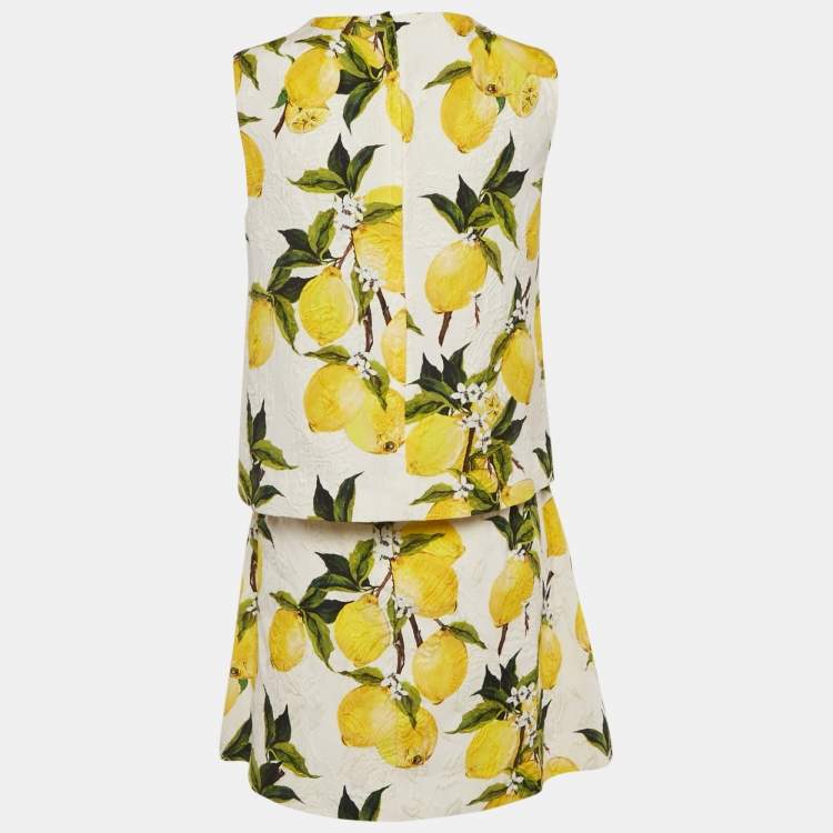 Pre Owned طقم بلوزة وتنورة دولتشي أند غابانا أبيض مزين بطبعات م/ل