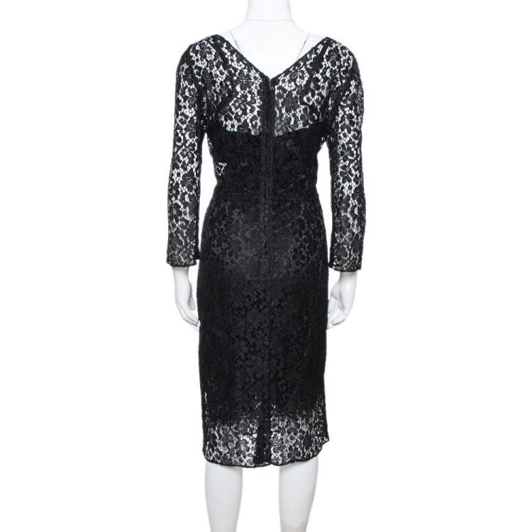 مملوكة مسبقًا Dolce & Gabbana Black Floral Lace Sheath Dress L
