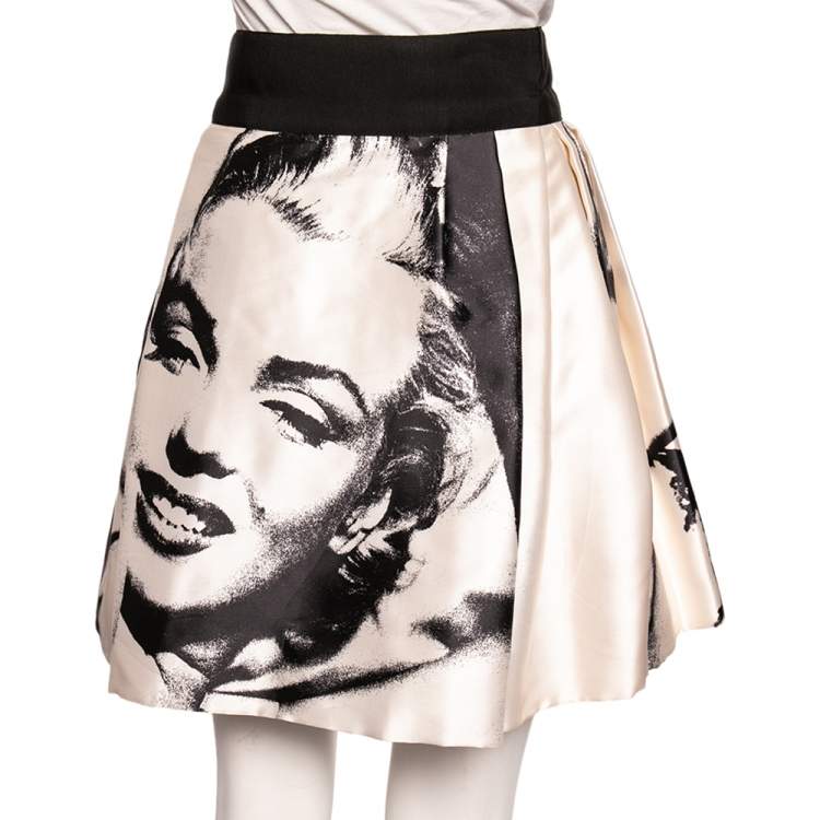 Pre Owned Dolce & Gabbana Monochrome Marilyn Monroe Face Print Silk Pleated Skirt S