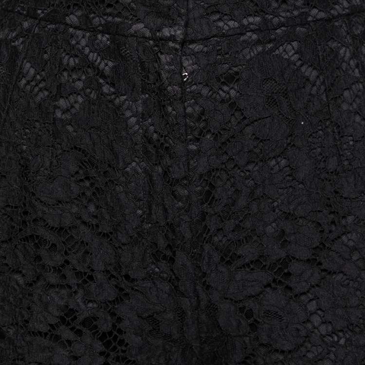 Pre Owned Dolce & Gabbana Black Lace Shorts S