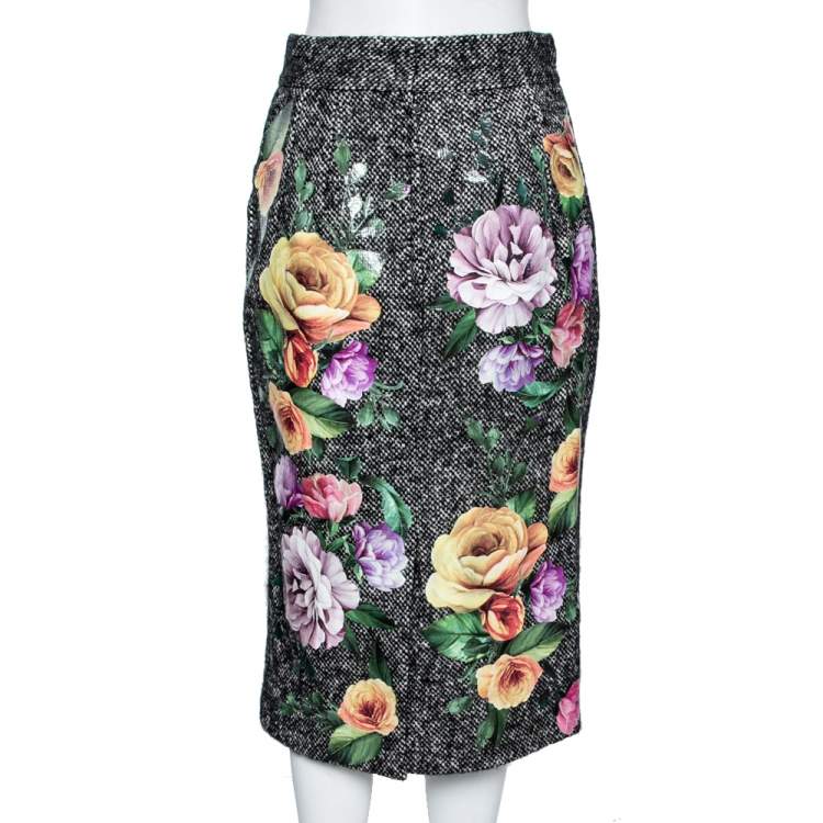 Pre Owned Dolce & Gabbana Monochrome Knit Floral Laser Cut Pencil Skirt M