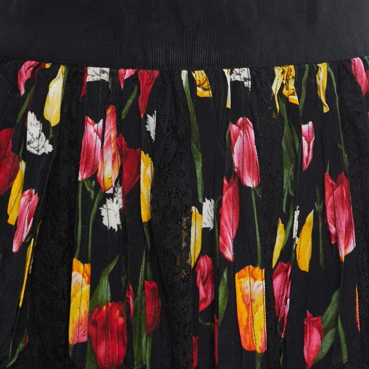 مملوكة مسبقًا Dolce & Gabbana Black Tulip Print Silk Lace Trim Flared Skirt L