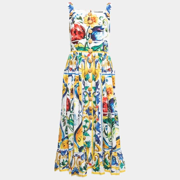 Dolce & Gabbana on X: Majolica print sun dresses will liven up your  holiday wardrobe #DGMAJOLICA.  / X