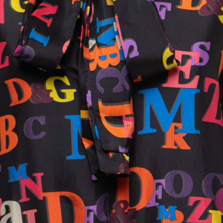Pre Owned Dolce & Gabbana Multicolor Letters Printed Crepe Neck Tie Detail Blouse L