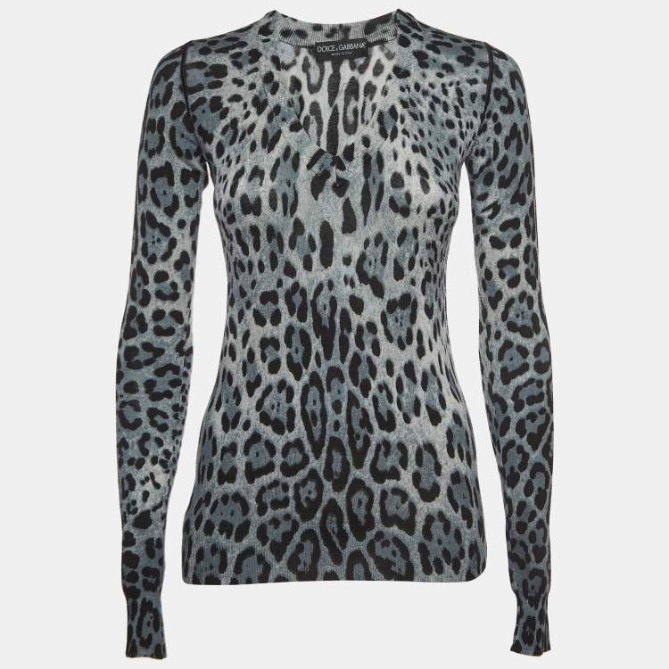 Pre Owned Dolce & Gabbana Blue Leopard Print Cashmere V-Neck Sweater S
