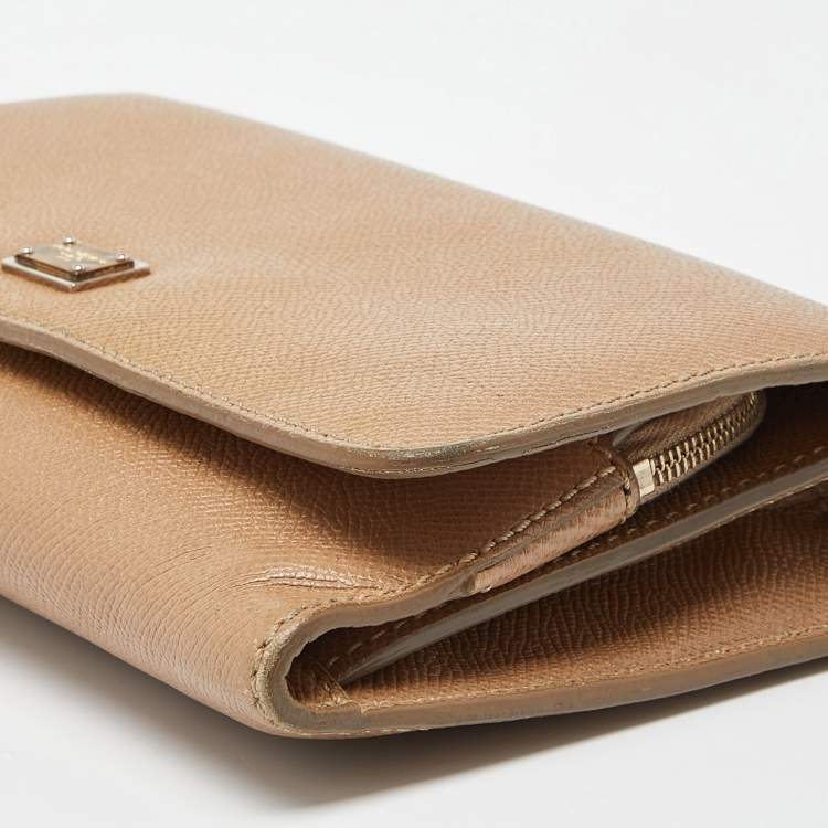 Pre Owned Dolce & Gabbana Beige Leather Flap Crossbody Bag