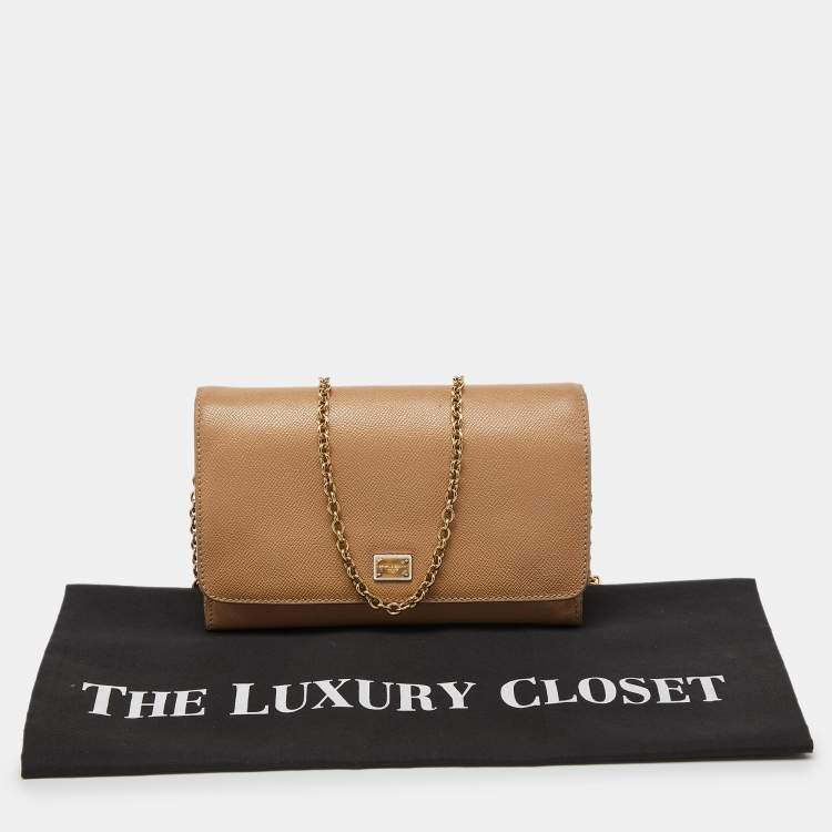 Pre Owned Dolce & Gabbana Beige Leather Flap Crossbody Bag