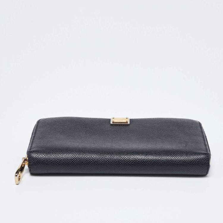 Pre Owned Dolce & Gabbana Black Leather Zip Around Wallet